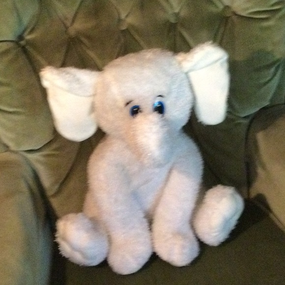 ⭐️ Adorable White Elephant Plush Stuff Animal by Kelly Toy - Picture 9 of 9